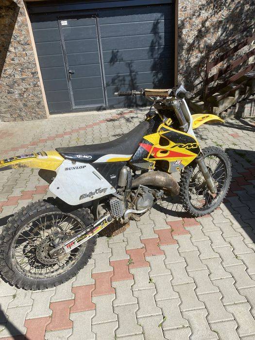Suzuki rm 125 powervalve