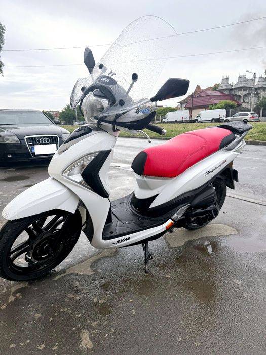 Vănd Scuter Symphony ST125
