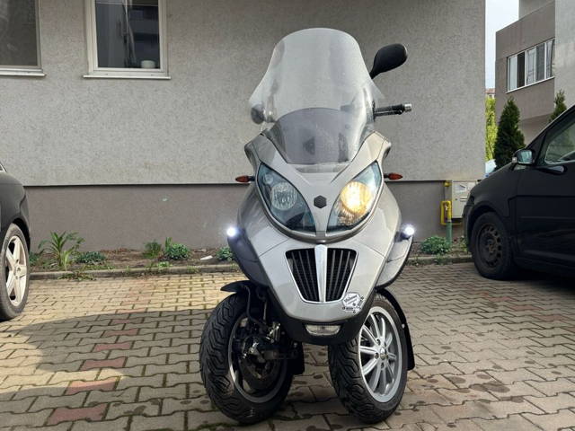 Piaggio MP3 CAT B!