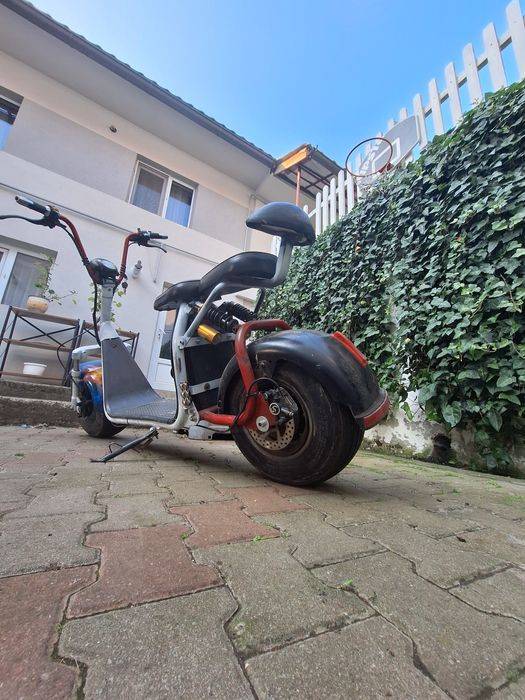 Vând scuter 1500w