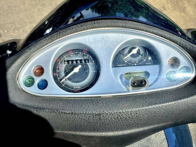 Scuter piaggio fly 50