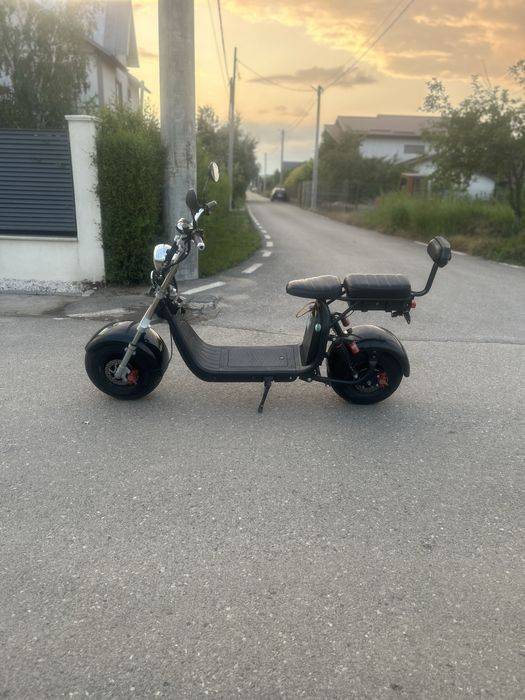 Vand scuter electric