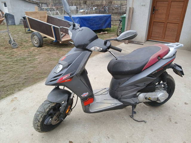 Scuter aprilia in stare ca nou