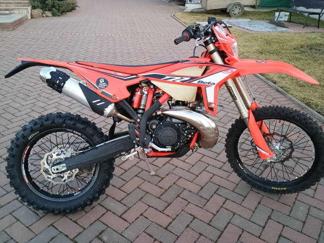 Vând Beta 300rr an 2023