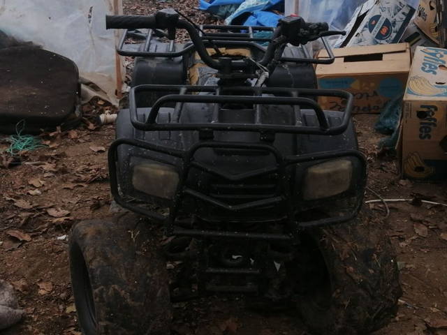 Vând atv/quad lifan 107cc