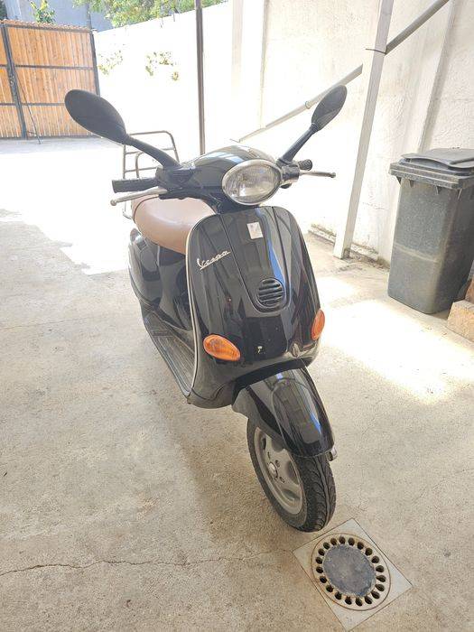 Piaggio Vespa ET2