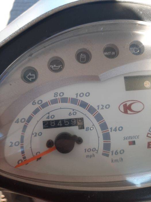 Kymco People din 2005