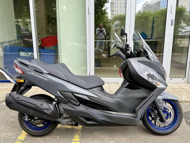 Suzuki Burgman 400 2024
