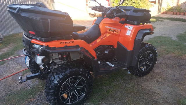 Vând ATV Cf moto 850 xc