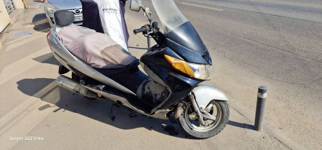 Vând suzuki Burgman  400