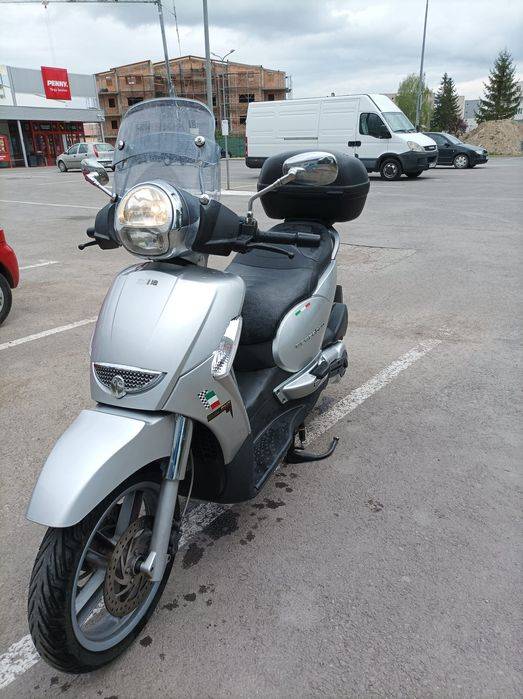 Aprilia scarabeo 500