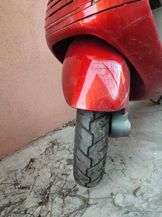 Scooter Piaggio SKR 125
