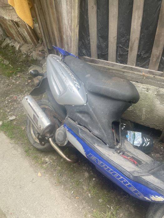 Scutar 80cc mai multe detali la tel