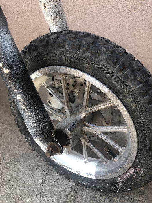 Vand urgenttt un cross la schimp sau la suma de 400 lei