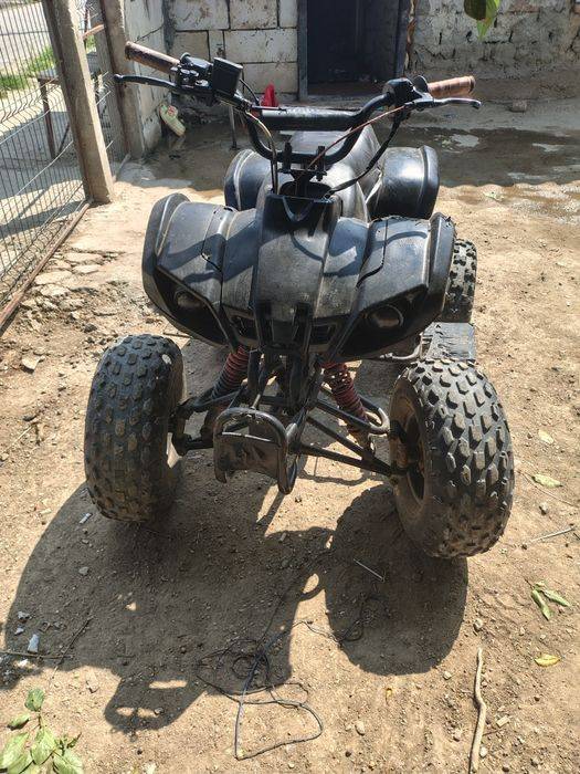 Vand Atv LONCIN 125CC  4 TIMPI pentru detalii lasati mesaj in privat
