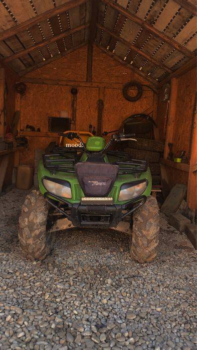 Vand sau schimb atv Arctic cat 500