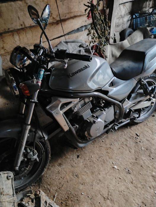 Vând sau schimb cu atv