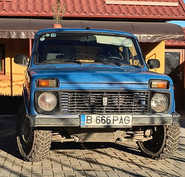 Lada Niva 1.7 Benzina