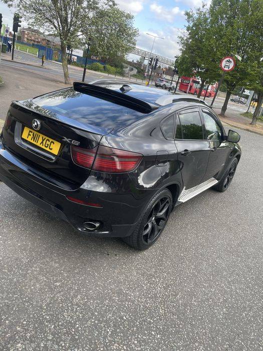 Bmw x6 devanzare