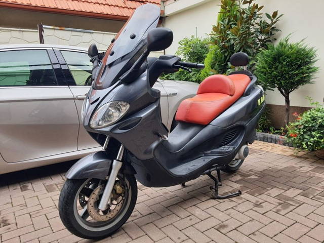 Piaggio X9 Evolution