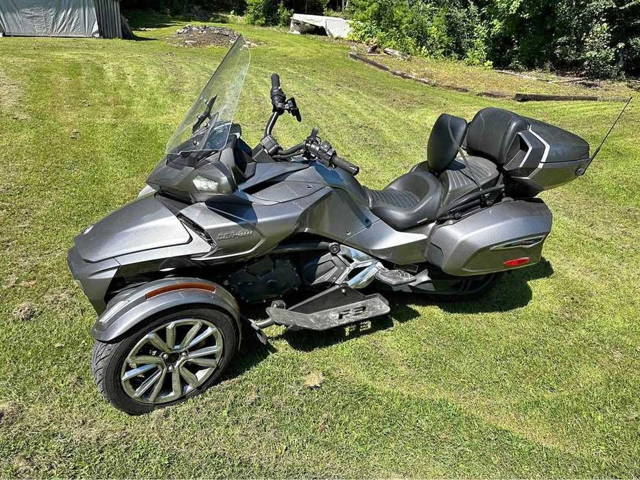 can am spyder F3 2017
