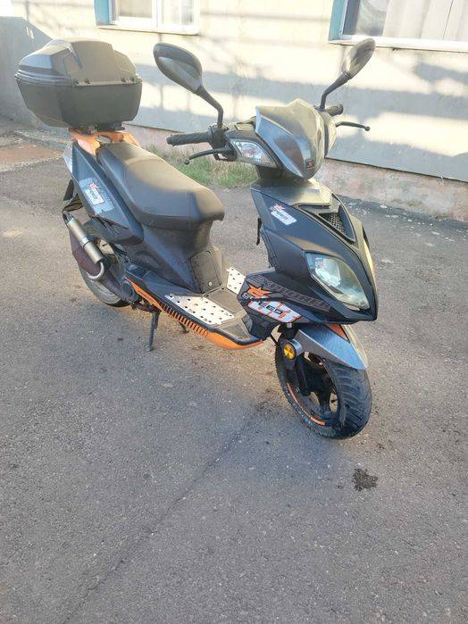 Vand Scuter explorer
