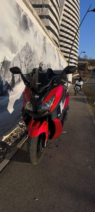 Vend scuter Sym cruisym 300