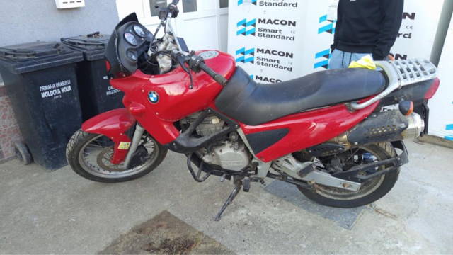 Vand sau schimb cu masina sau atv