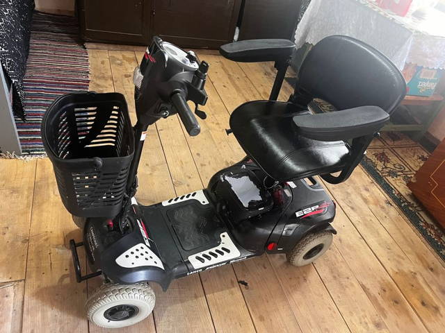 Mobility scooter / Scooter persoane in varstă