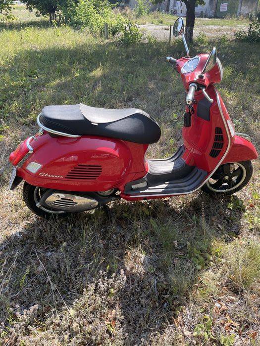 Piaggio vespa gts super 300