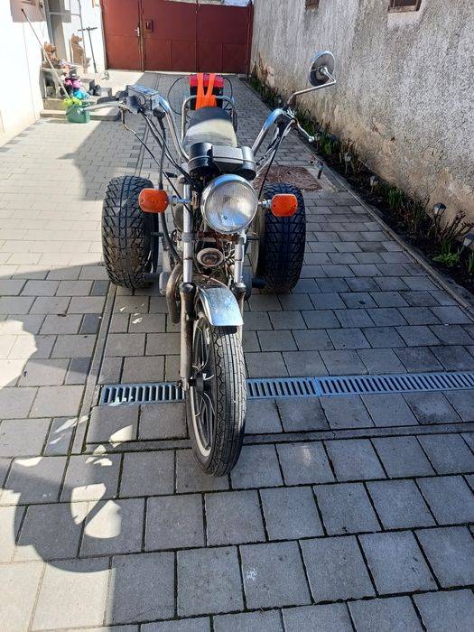 Triciclu Kawasaki