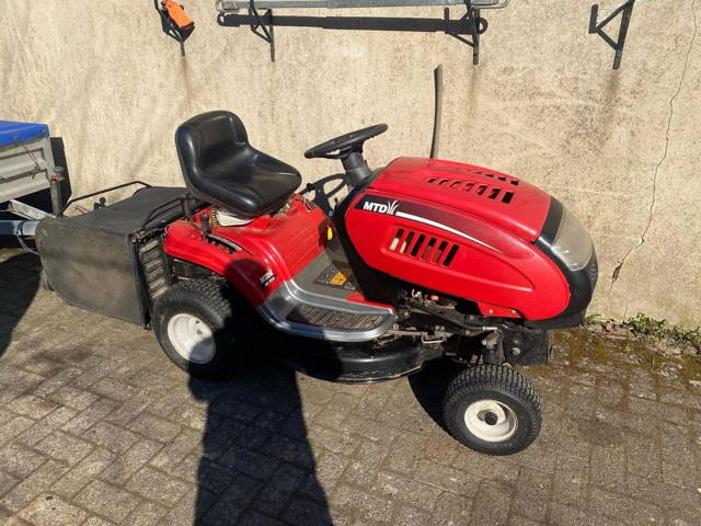 Tractoras MTD 12.5 cp