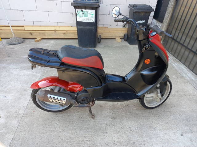 Vând scuter peugeot 80cc