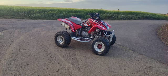Vând Honda TRX 400