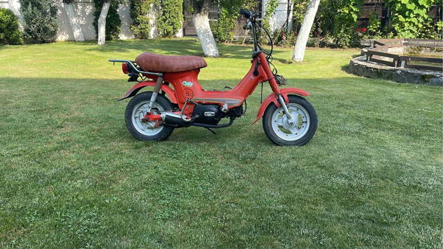 Scuter Honda Chaly cf50