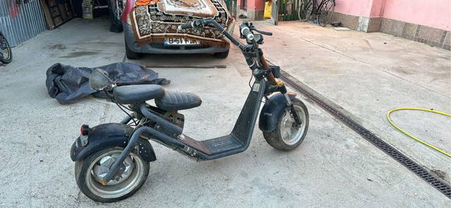 Schimb pe statie de putere Scuter electric Caigees  fara baterie
