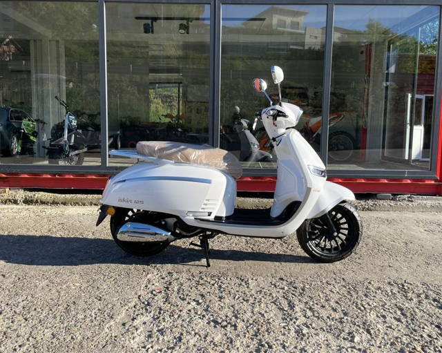 Scuter Keeway Iskia 125cm NOU !