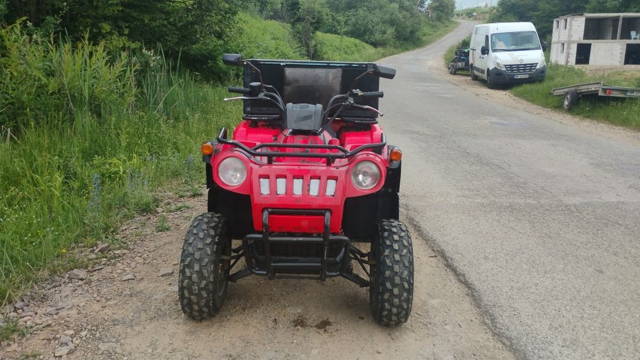 ATV 220cc recent adus in țară