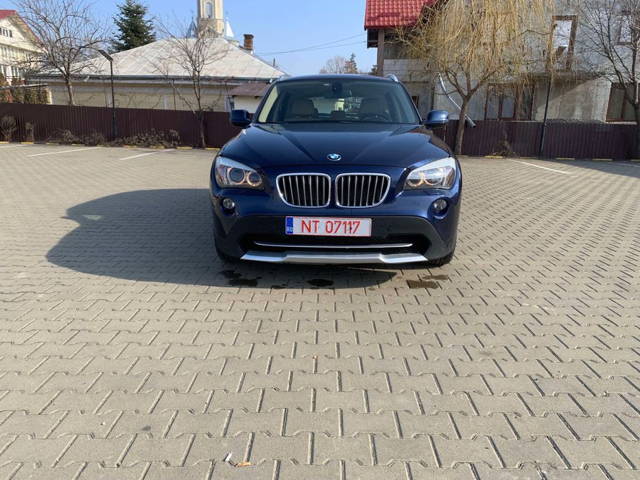 Vand  bmw x1 facelift 2.0 diesel x-drive automat 2012