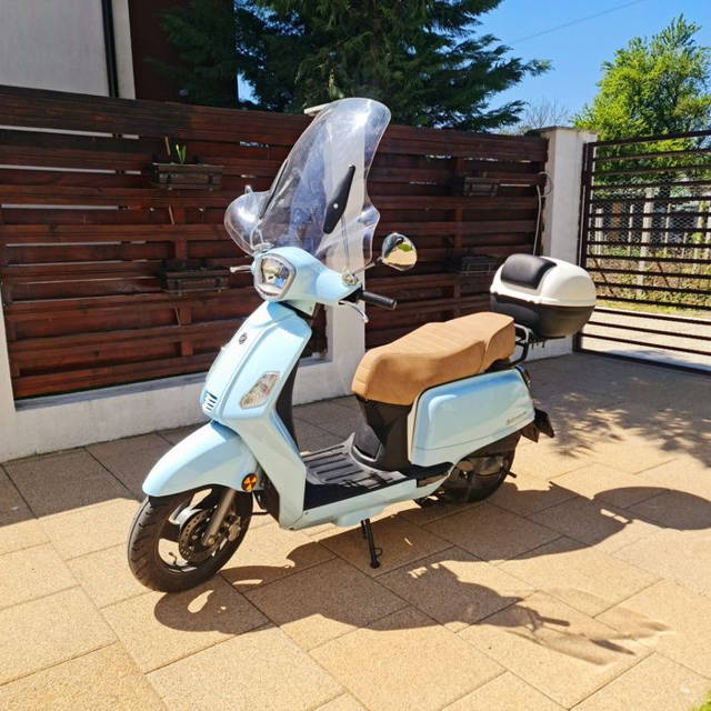 Scooter Zahara 49cc. 2022, 3200km