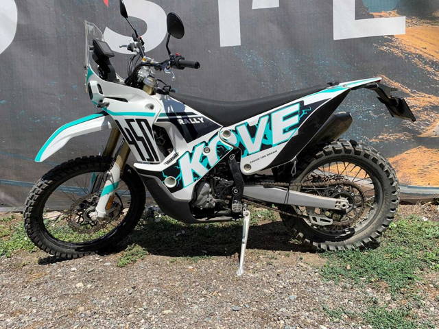 Motocicleta Enduro  Kove 450 Rally inmatriculabila - Rate !