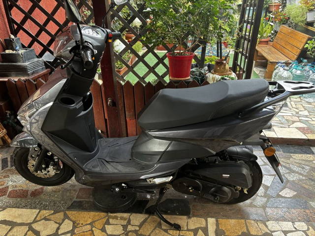 scuter nou 49 cm3
