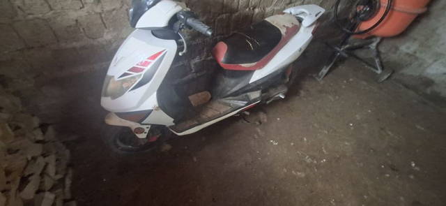 Vând scuter kaway 80cc