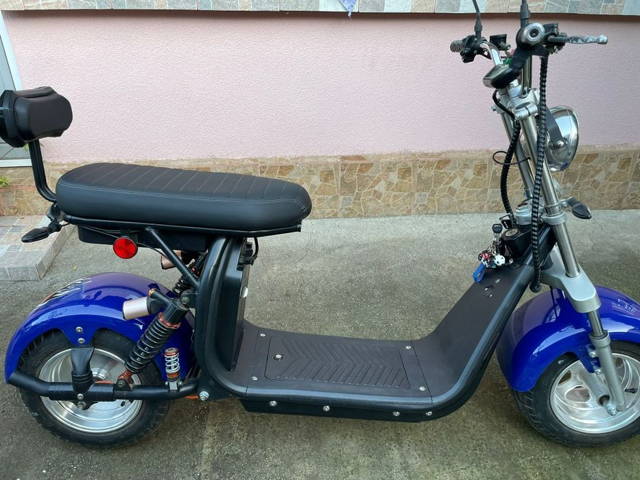 Vând scuter electric