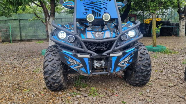 Faruri can am outlander