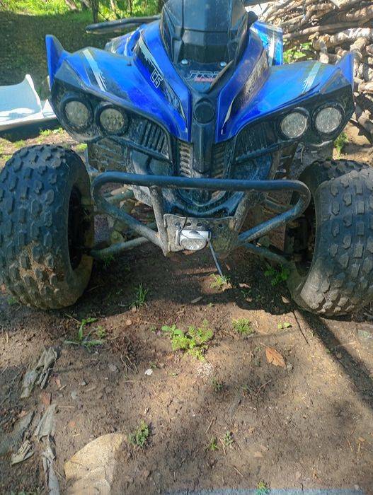 ATV 125cc jrh are o janta ruptă și îi trebuie baterie nouă