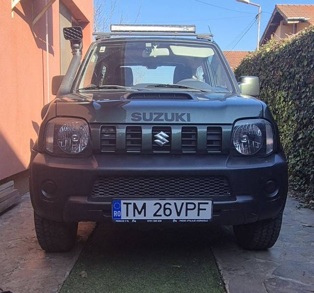 Vând Suzuki Jimny 2014