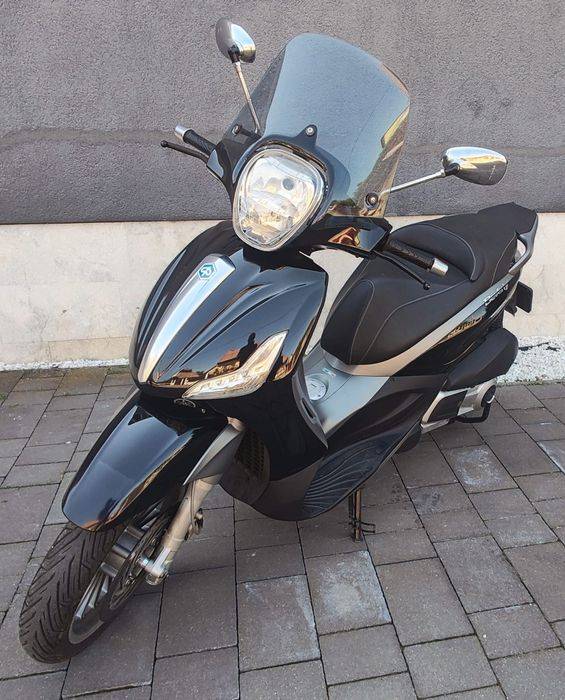 Scuter Piaggio Beverly 300