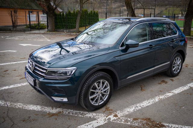 VolksWagen Tiguan 2.0 DTI DSG 4Motion 4x4 - OFFROAD - FULL - pret BRUT
