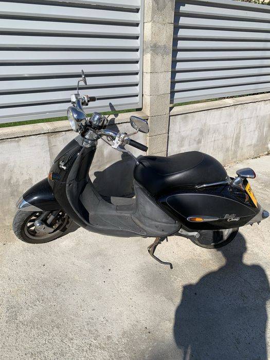 Vand Aprilia Mojito Custom